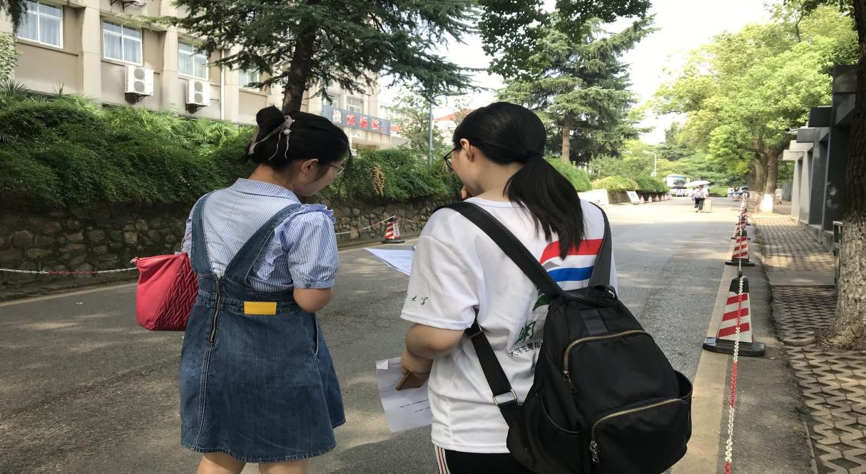 马院学生走访武汉高校,调研思政课教学现状-湖北大学马克思主义学院